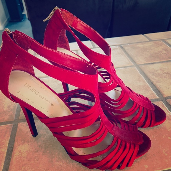 BCBG Red heels - Picture 1 of 6